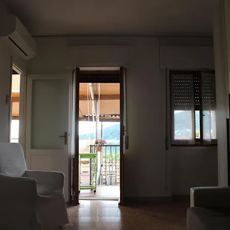 Casa Lia Apartment Lesa Exterior photo